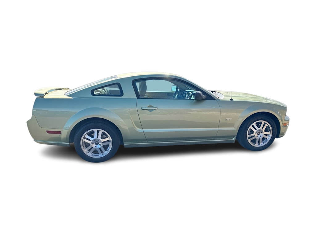 Thumbnail: 2005 Ford Mustang - 16