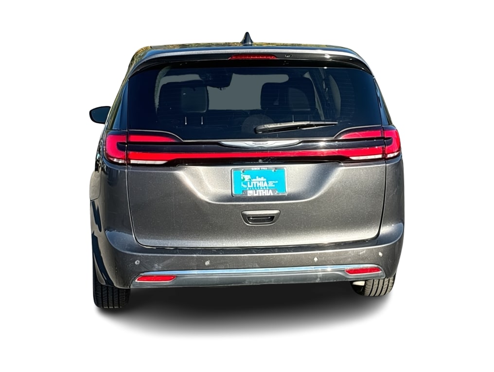 Thumbnail: 2023 Chrysler Pacifica - 5
