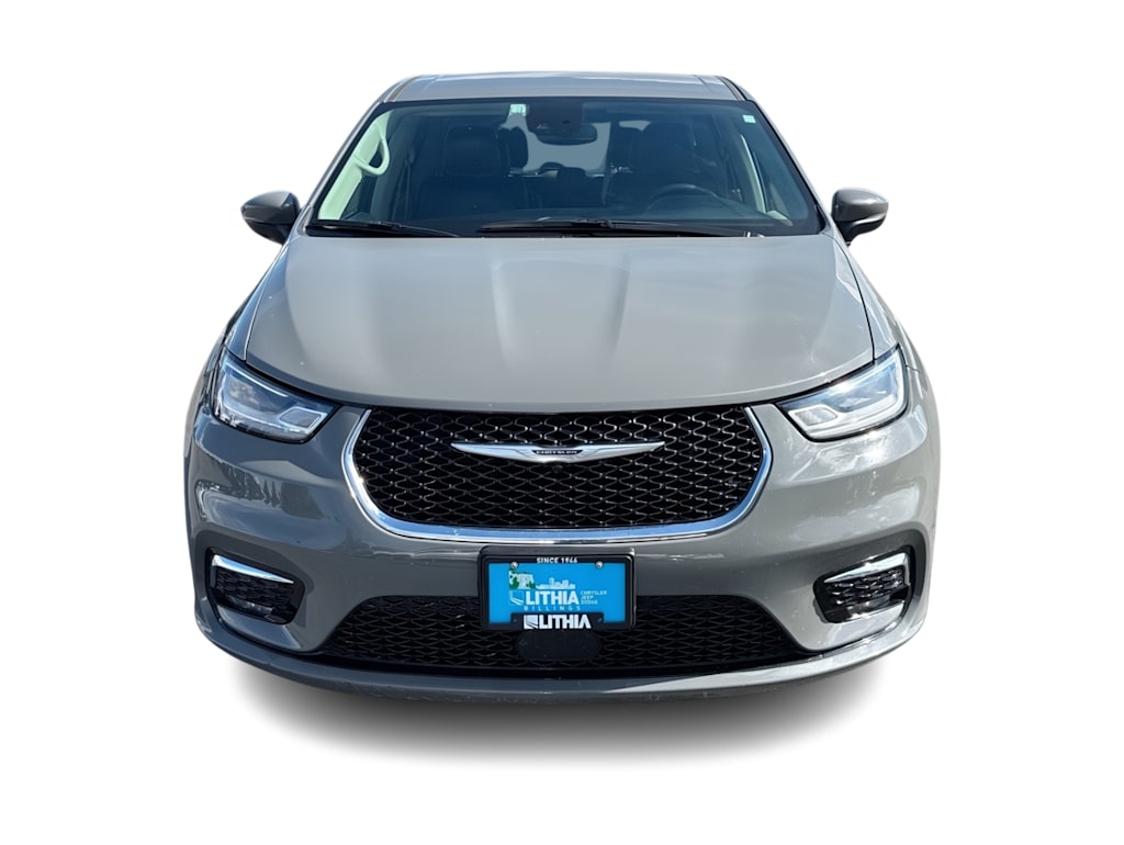 Thumbnail: 2023 Chrysler Pacifica - 6