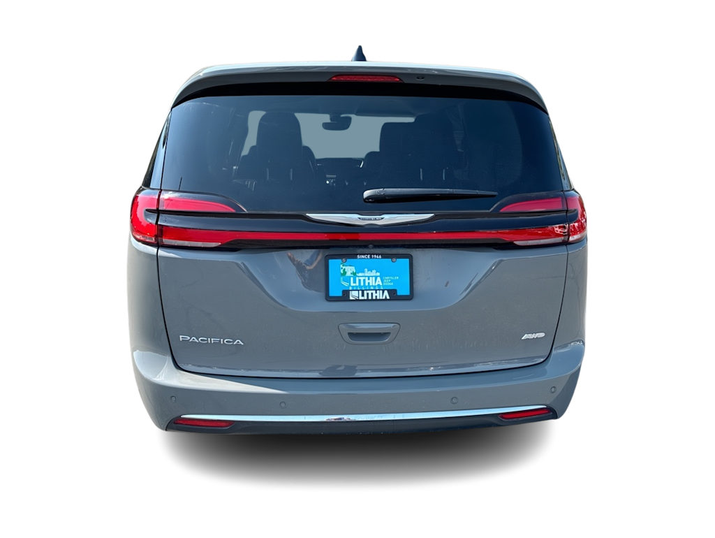 Thumbnail: 2023 Chrysler Pacifica - 5