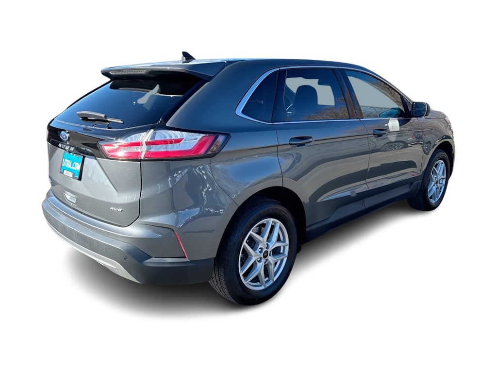 Thumbnail: 2023 Ford Edge - 17