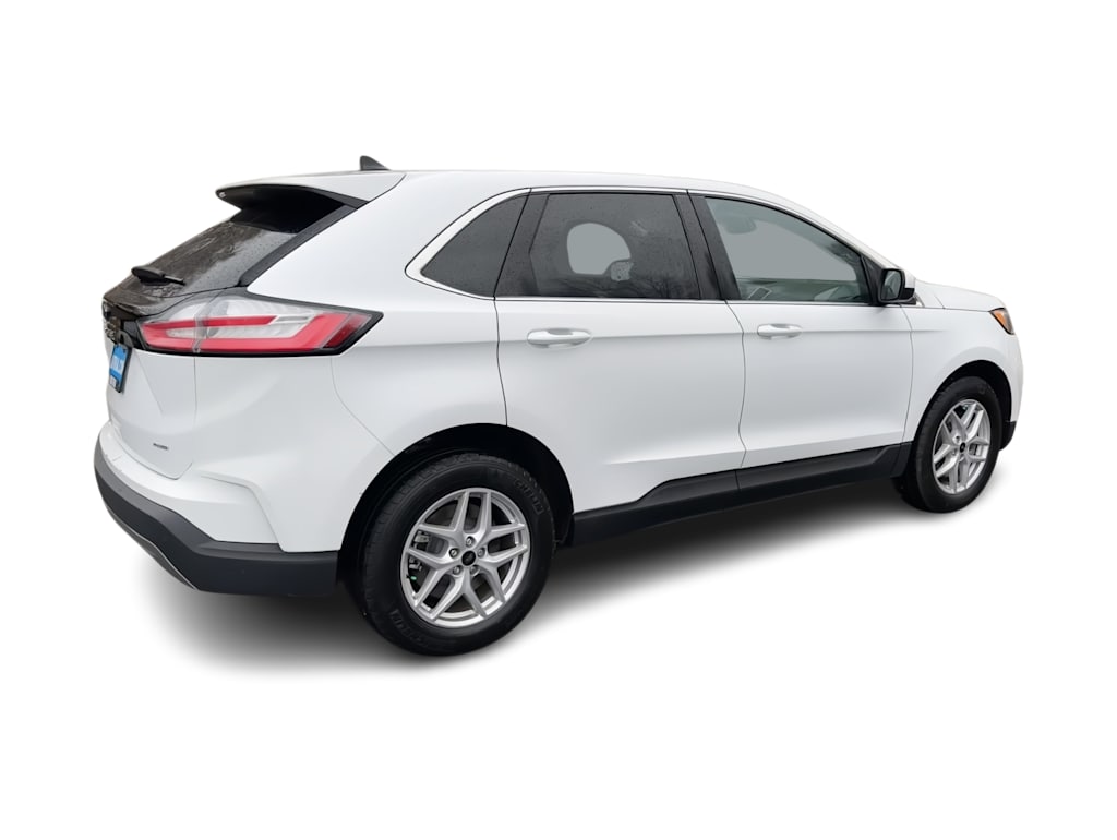 Thumbnail: 2024 Ford Edge - 17