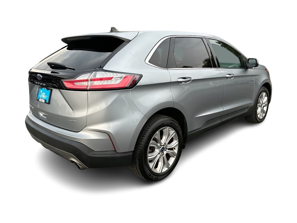 Thumbnail: 2022 Ford Edge - 18