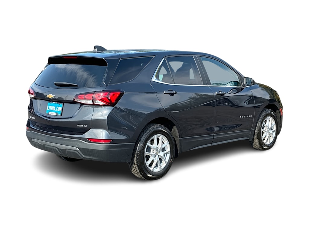Thumbnail: 2022 Chevrolet Equinox - 18