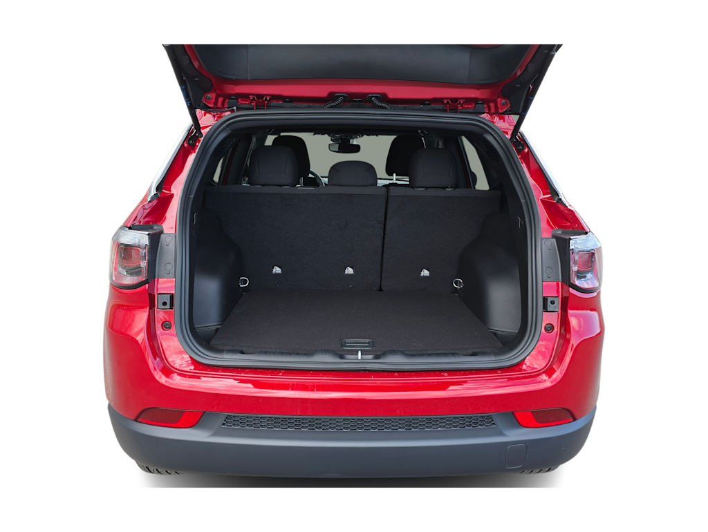 2025 Jeep Compass Sport 12