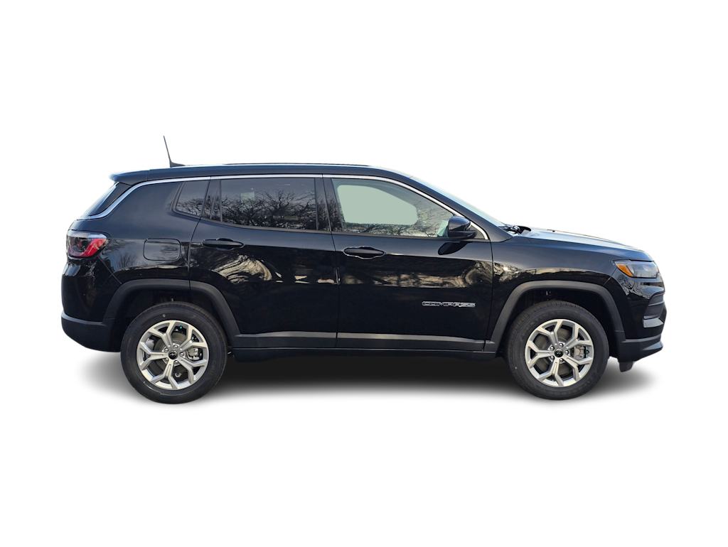 2025 Jeep Compass Sport 15