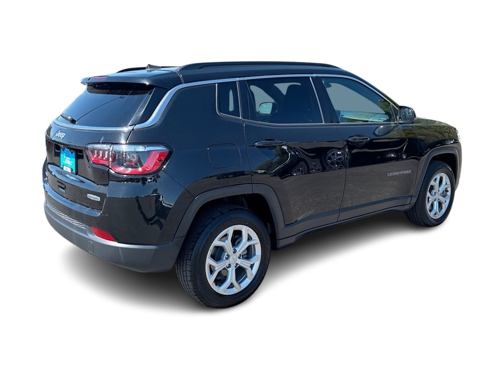 Thumbnail: 2024 Jeep Compass - 18