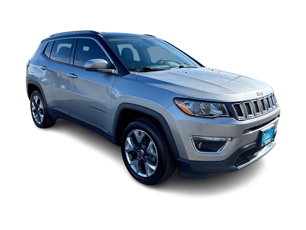 Thumbnail: 2018 Jeep Compass - 16