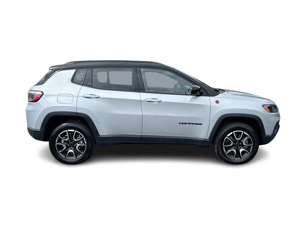 Thumbnail: 2025 Jeep Compass - 20