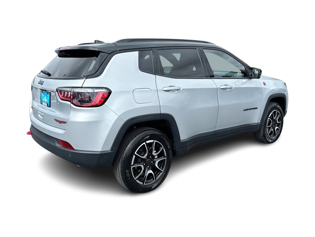 Thumbnail: 2025 Jeep Compass - 19