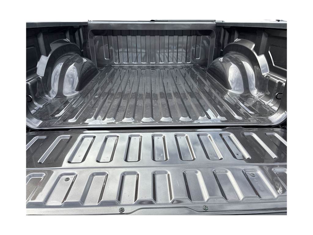 Thumbnail: 2026 RAM 1500 - 13