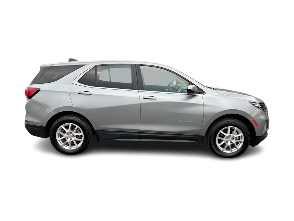 Thumbnail: 2024 Chevrolet Equinox - 18