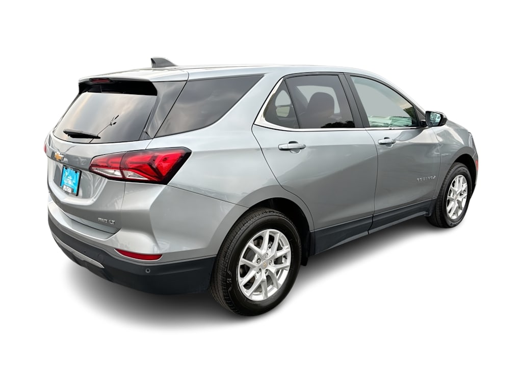 Thumbnail: 2024 Chevrolet Equinox - 17