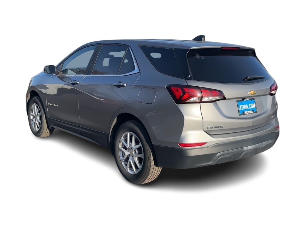 Thumbnail: 2023 Chevrolet Equinox - 4