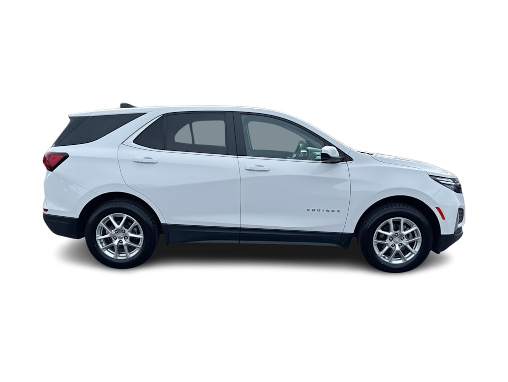 Thumbnail: 2024 Chevrolet Equinox - 18