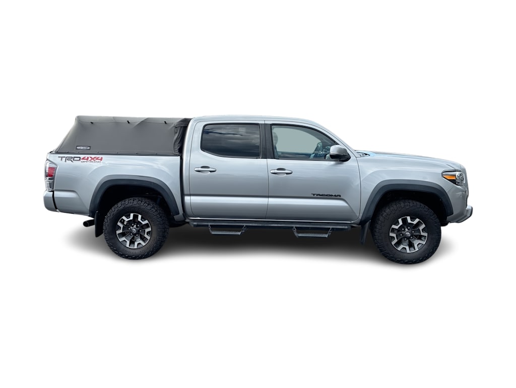 Thumbnail: 2020 Toyota Tacoma - 17