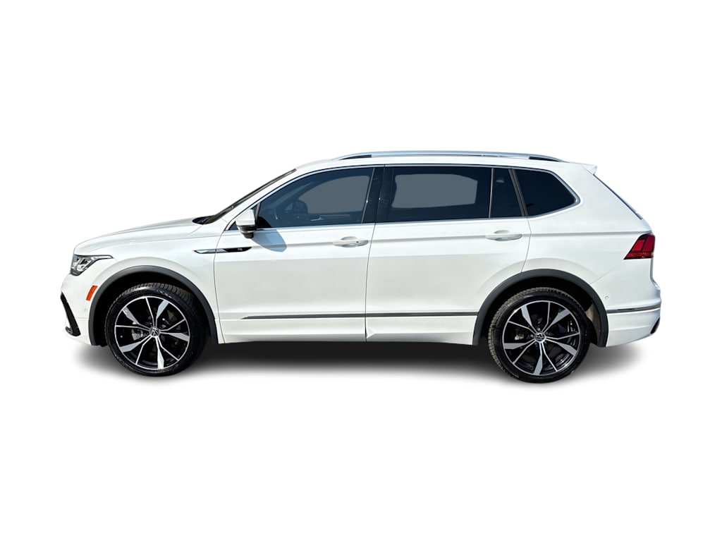 Thumbnail: 2022 Volkswagen Tiguan - 3