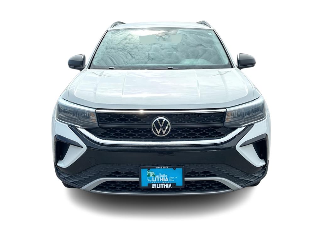 Thumbnail: 2022 Volkswagen Taos - 6