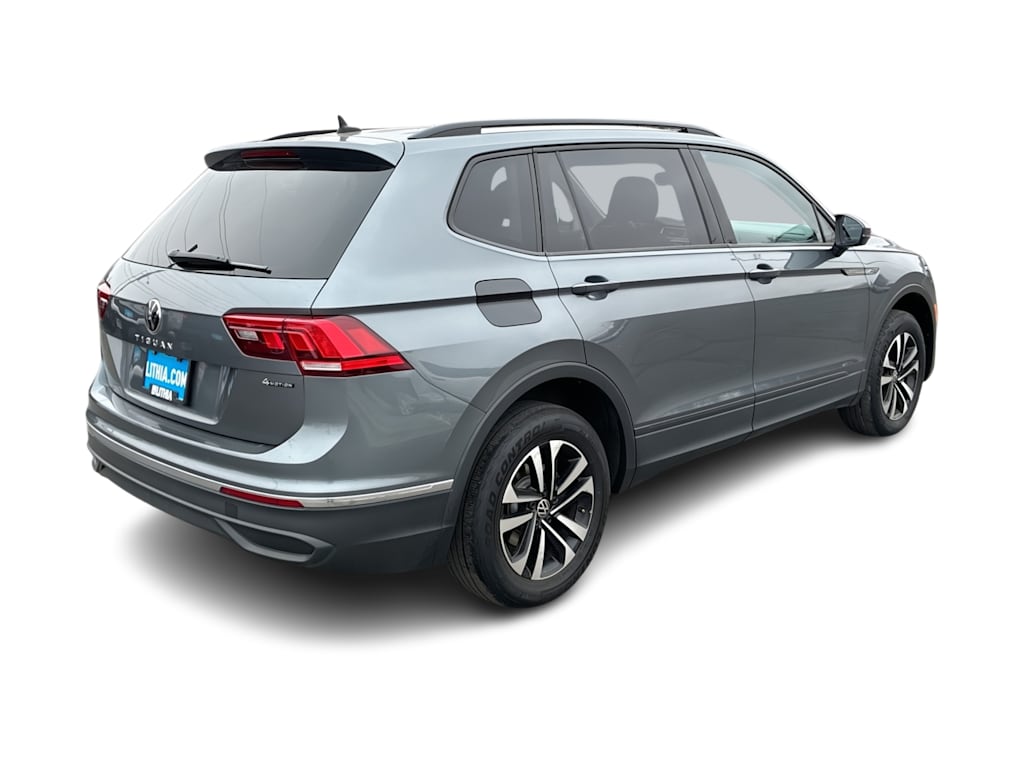 Thumbnail: 2023 Volkswagen Tiguan - 18