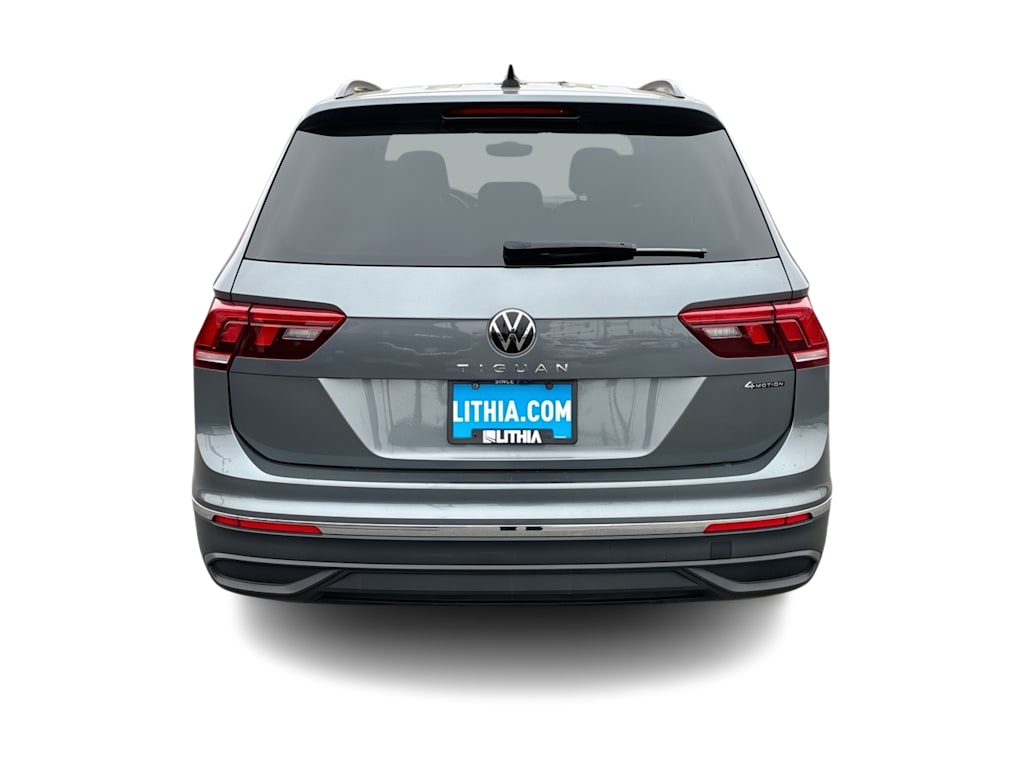 Thumbnail: 2023 Volkswagen Tiguan - 5