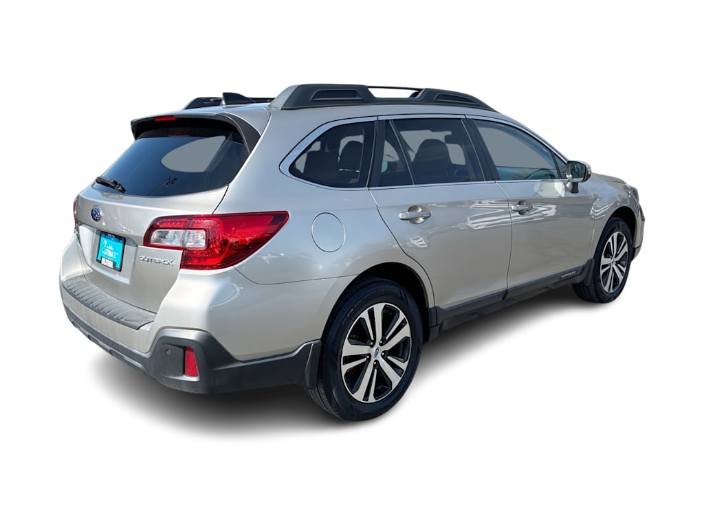 Thumbnail: 2018 Subaru Outback - 18