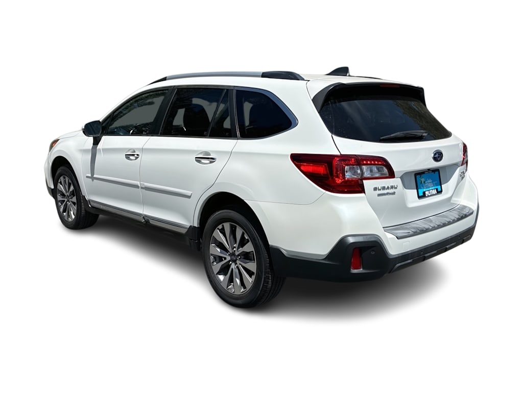 Thumbnail: 2018 Subaru Outback - 4