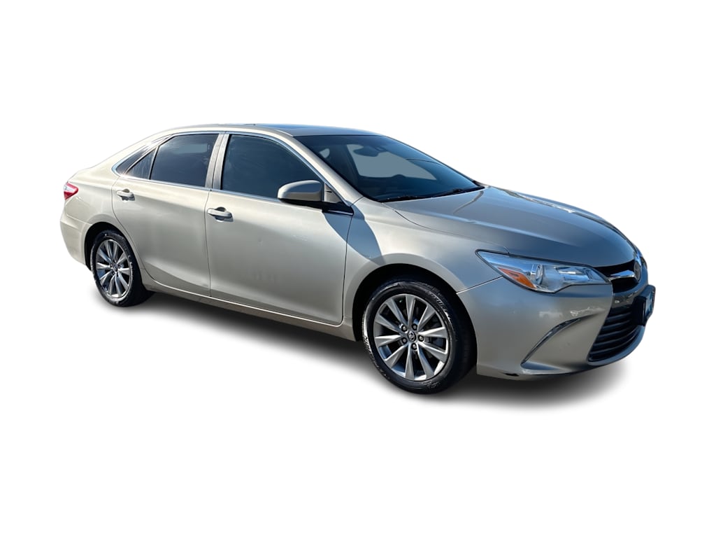 Thumbnail: 2016 Toyota Camry - 15