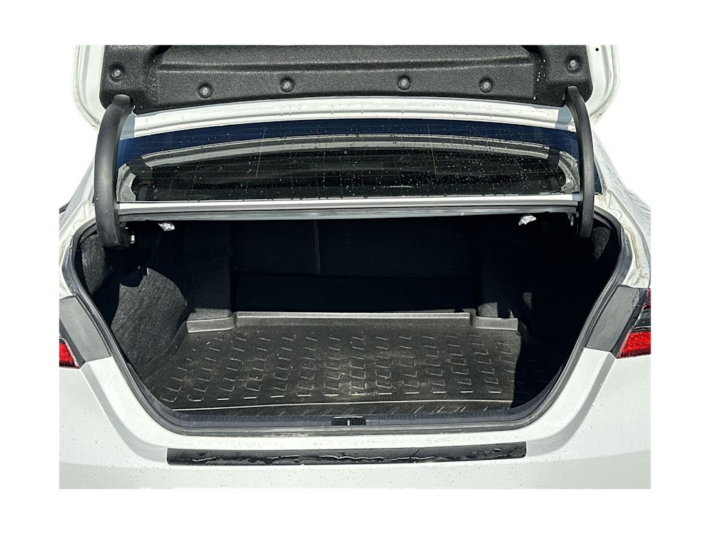 Thumbnail: 2023 Toyota Camry - 13