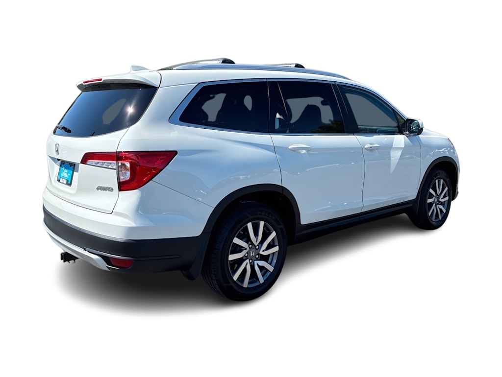 Thumbnail: 2019 Honda Pilot - 17