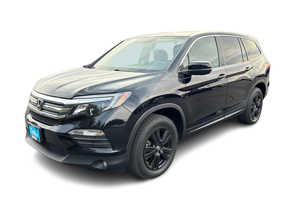Thumbnail: 2017 Honda Pilot - 15
