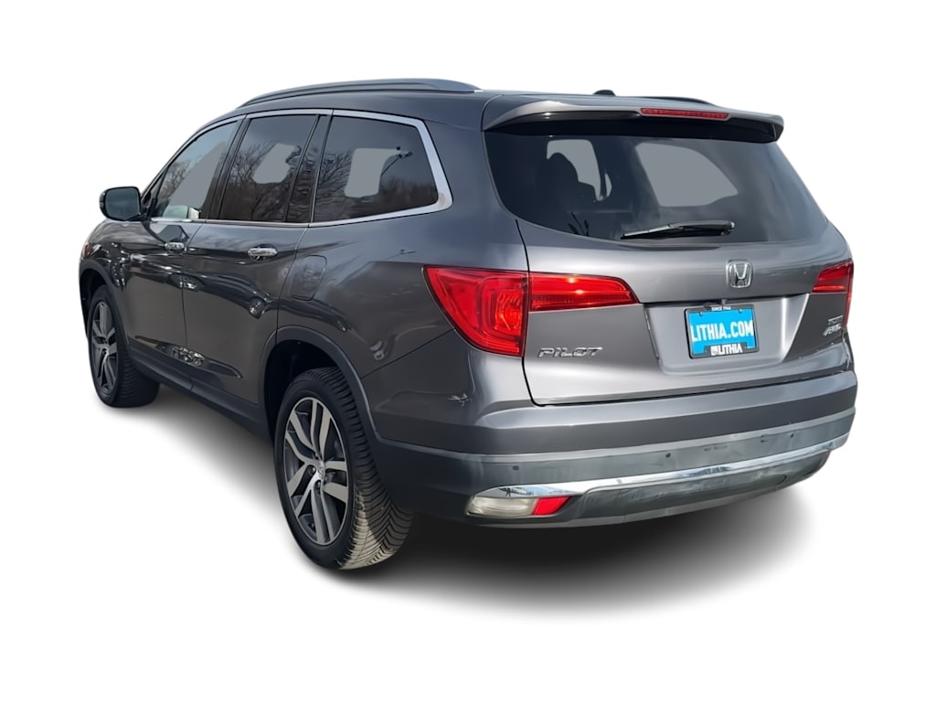 Thumbnail: 2017 Honda Pilot - 4