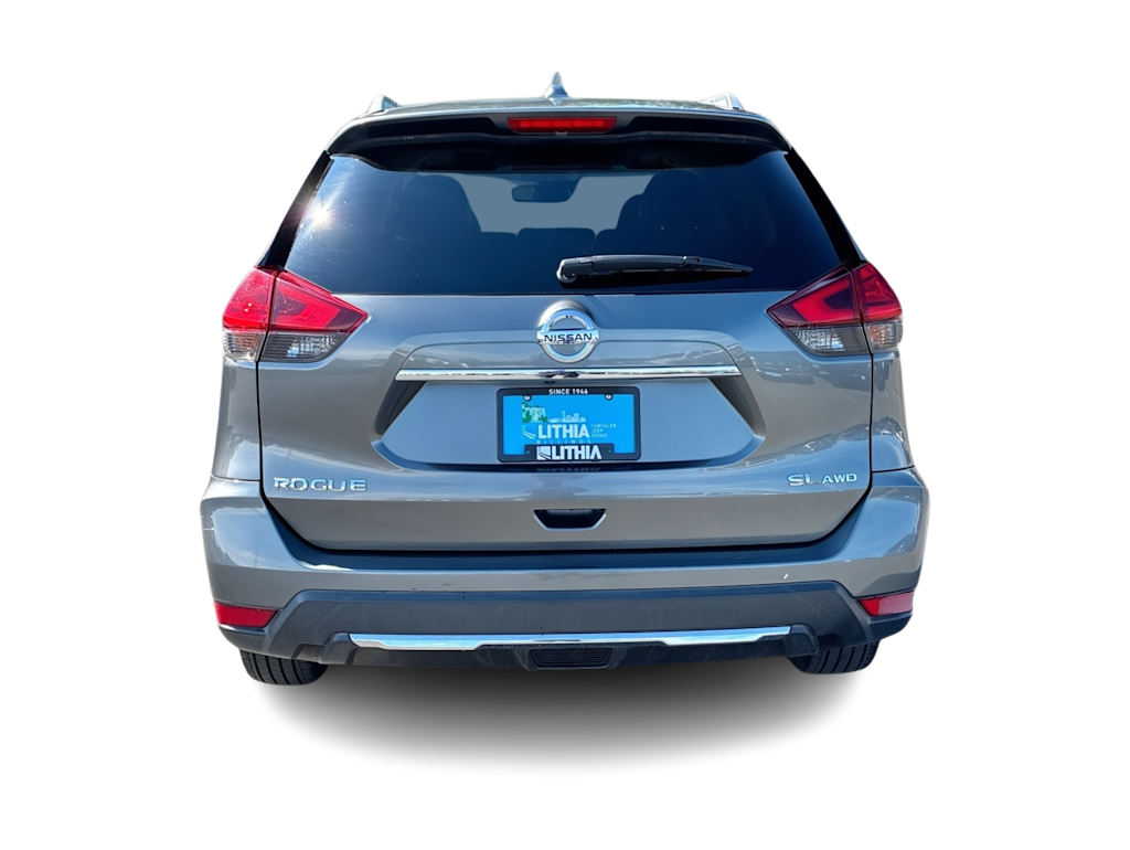 Thumbnail: 2017 Nissan Rogue - 5