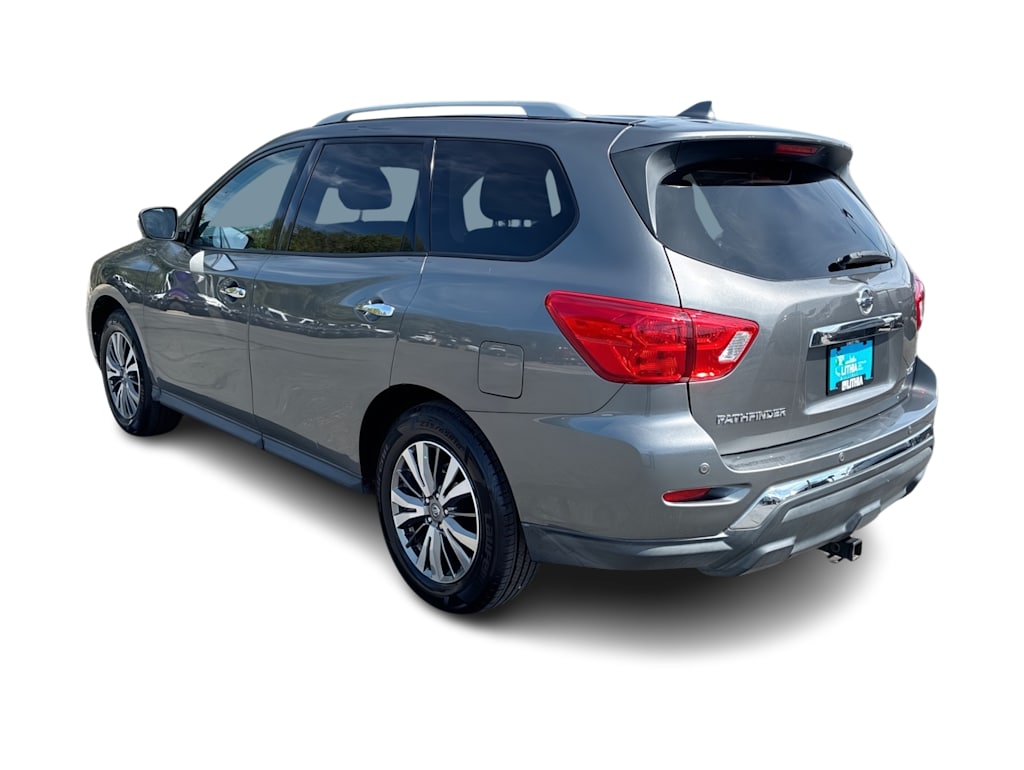Thumbnail: 2019 Nissan Pathfinder - 4