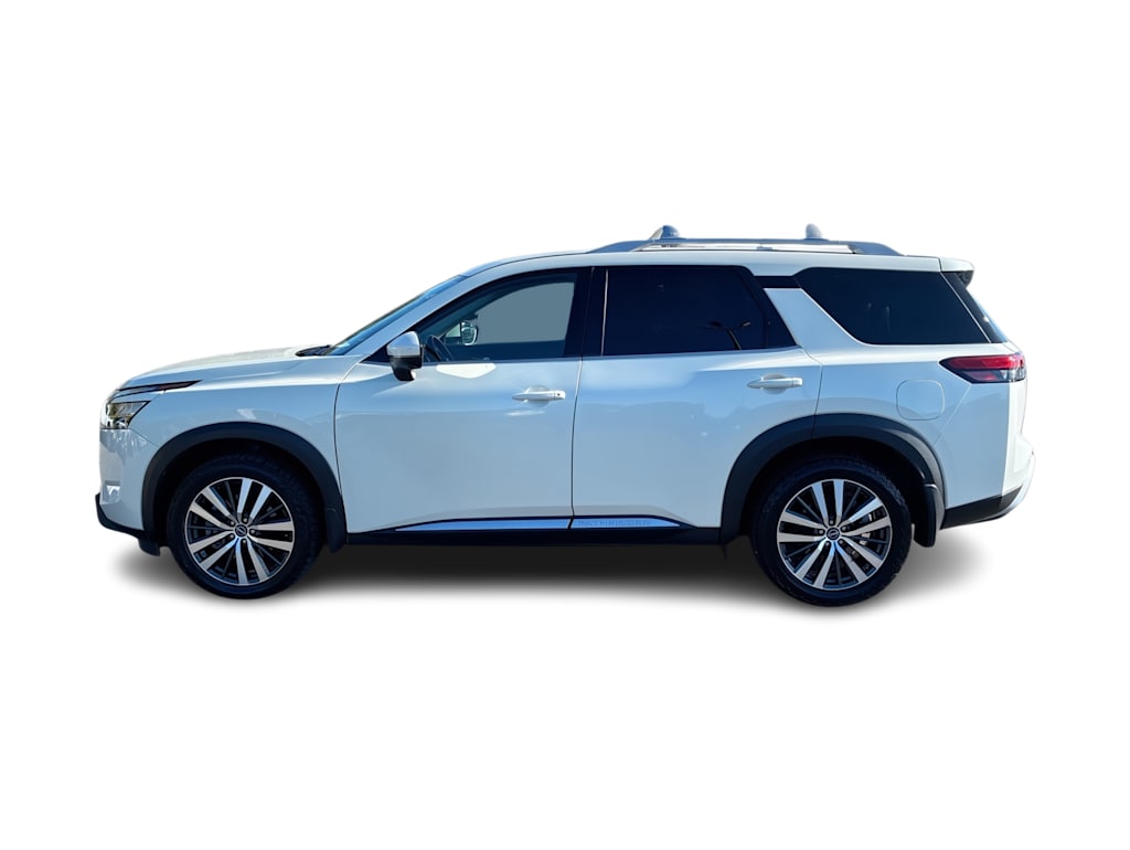 Thumbnail: 2022 Nissan Pathfinder - 3