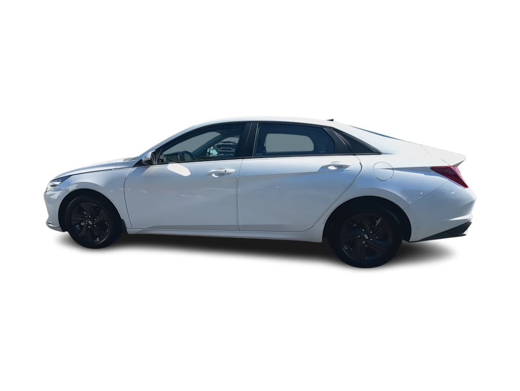 Thumbnail: 2022 Hyundai Elantra - 15