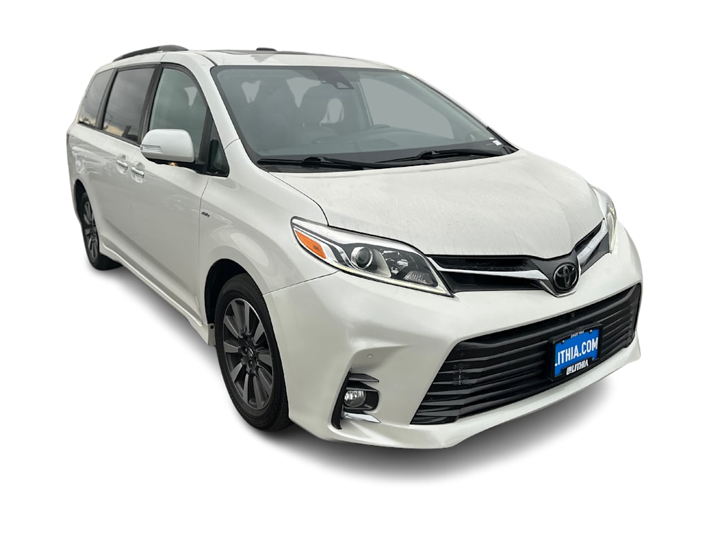 2019 Toyota Sienna Limited 11