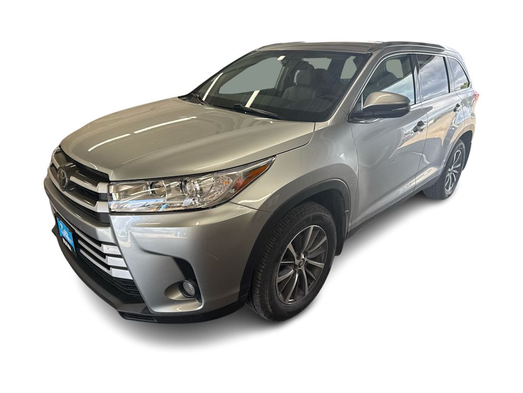 Thumbnail: 2019 Toyota Highlander - 15