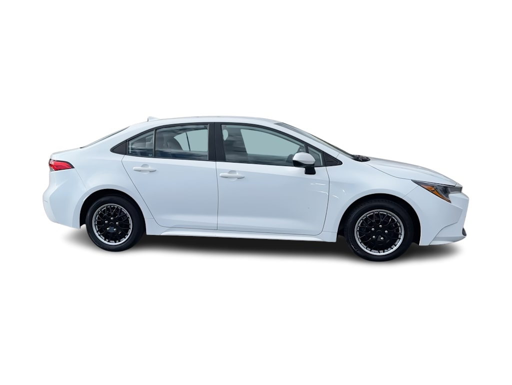 Thumbnail: 2022 Toyota Corolla - 18