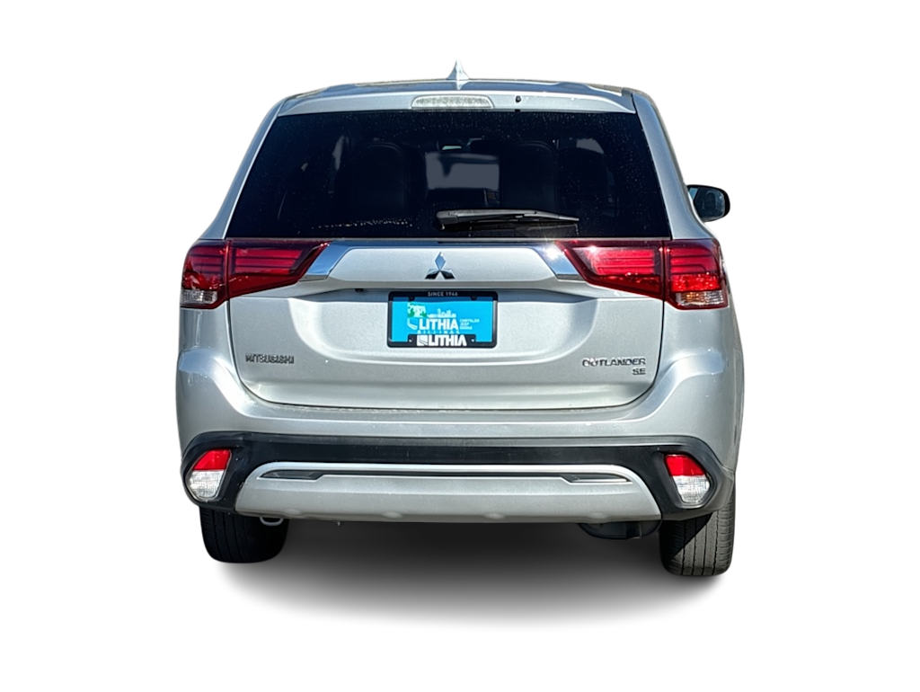 Thumbnail: 2019 Mitsubishi Outlander - 5