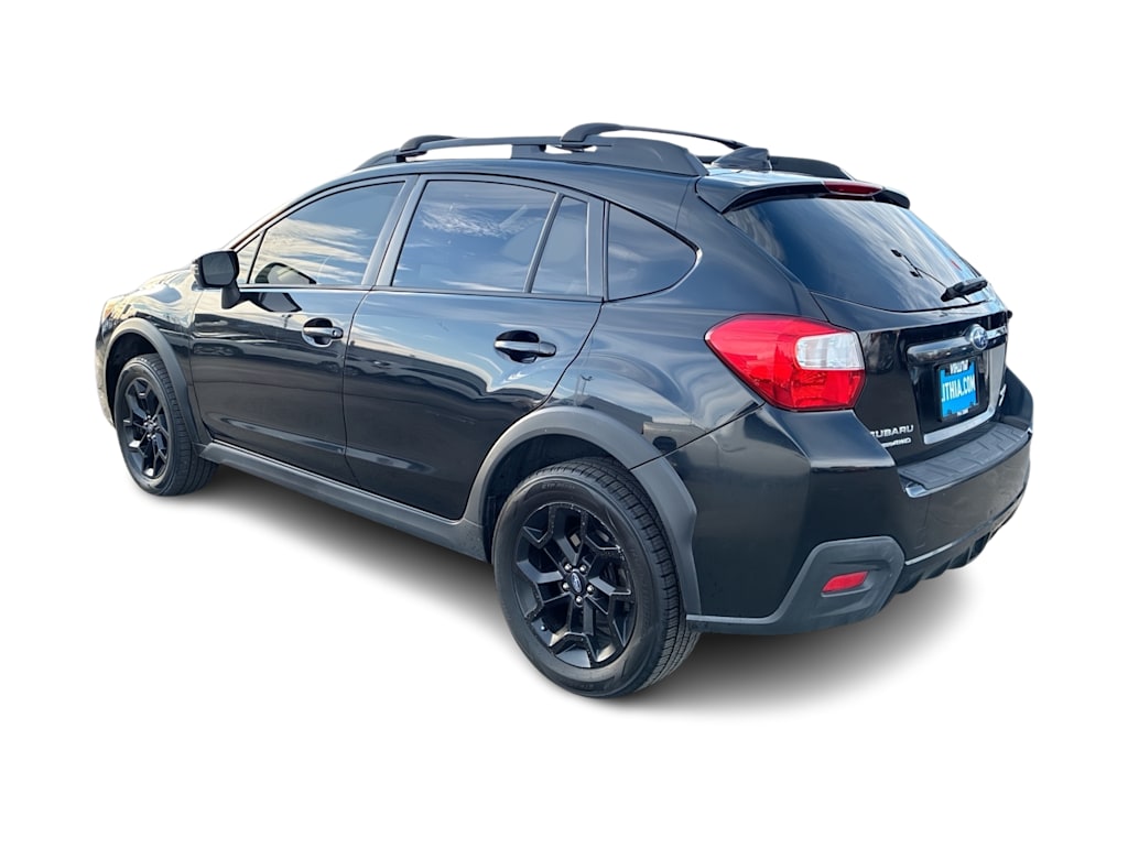 Thumbnail: 2017 Subaru Crosstrek - 4