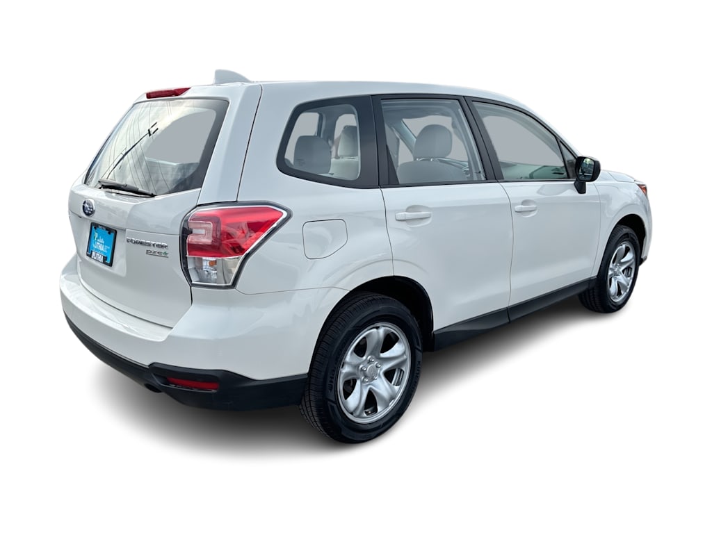 Thumbnail: 2017 Subaru Forester - 18