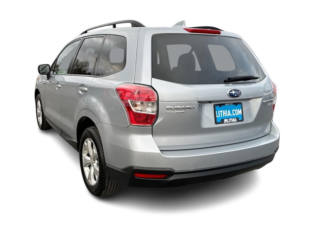 Thumbnail: 2016 Subaru Forester - 4