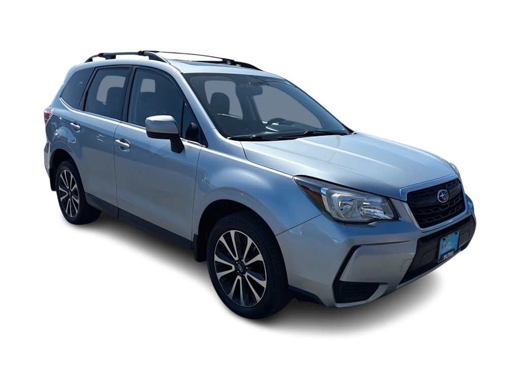 Thumbnail: 2017 Subaru Forester - 15