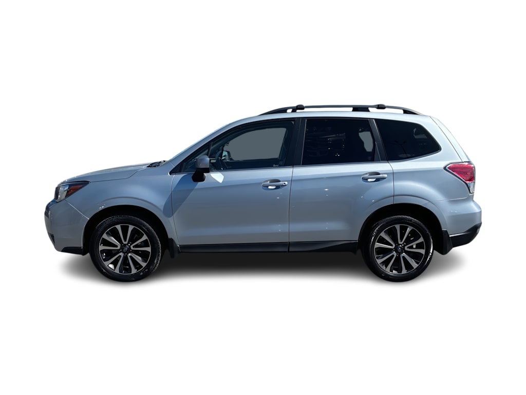 Thumbnail: 2017 Subaru Forester - 3