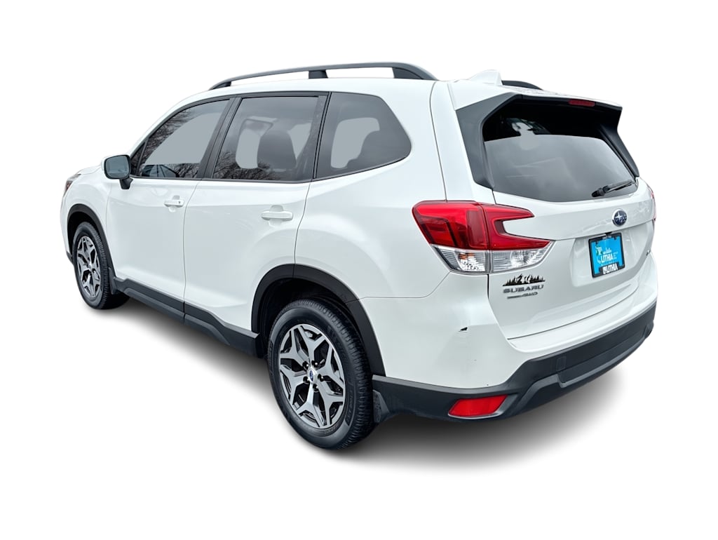 Thumbnail: 2020 Subaru Forester - 4