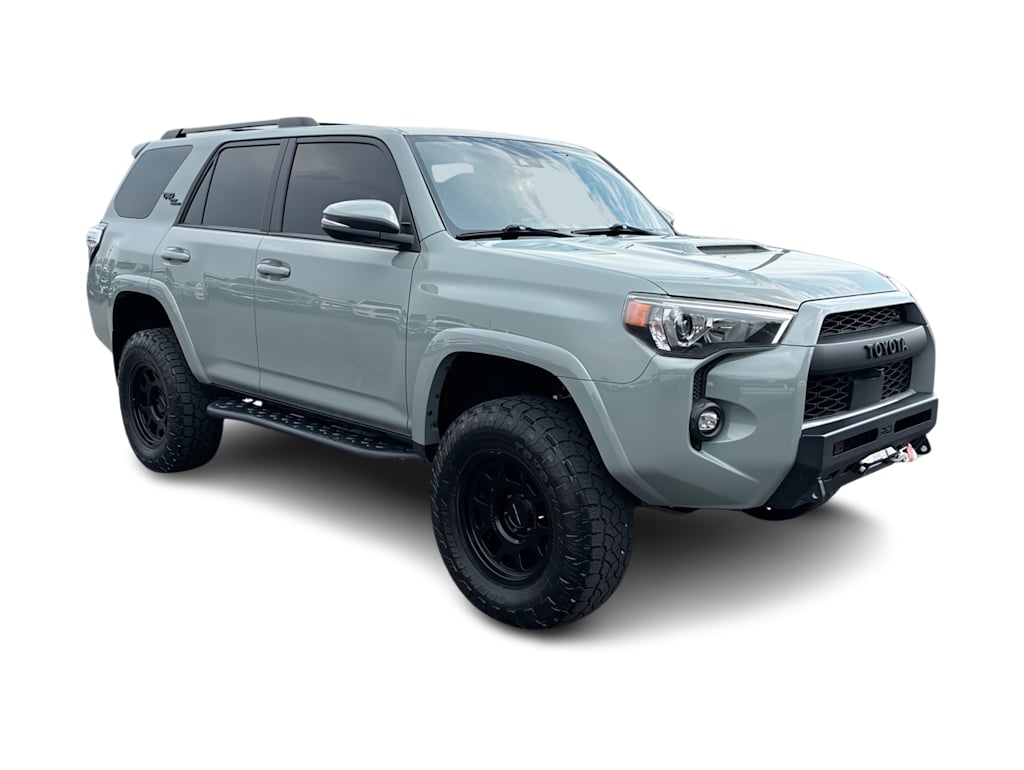 Thumbnail: 2023 Toyota 4Runner - 16