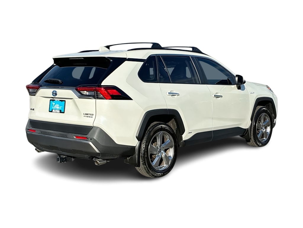 Thumbnail: 2020 Toyota RAV4 - 17