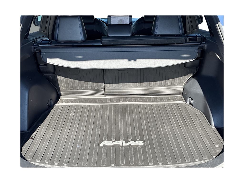 Thumbnail: 2023 Toyota RAV4 - 15