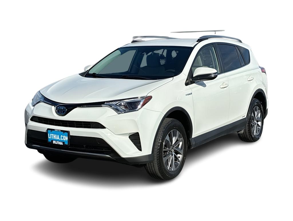 Thumbnail: 2018 Toyota RAV4 - 16
