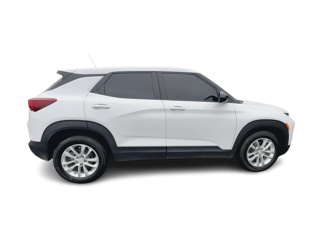 Thumbnail: 2024 Chevrolet TrailBlazer - 17